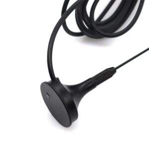 UT-106UV kahe sagedusribaga magnetiline autoantenn SMA-emane